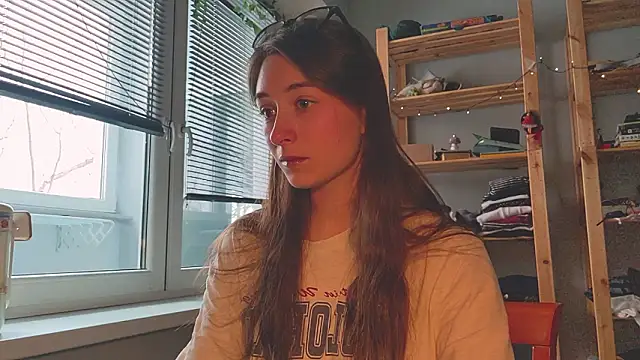 monlight  dana online show from February 5, 11:57 am