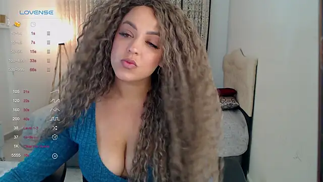  Just a queen 3 online show from September 23, 5:00 pm