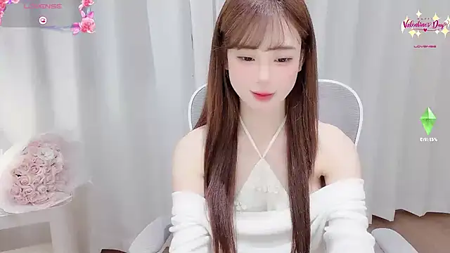 Yuuuuuly online show from March 8, 3:27 pm