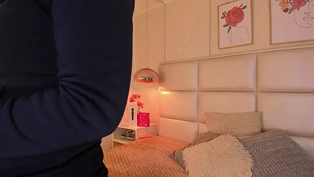 Aily Yozuko online show from April 23, 2:41 am