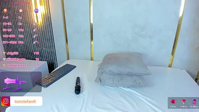 amor smith  online show from September 27, 3:58 am