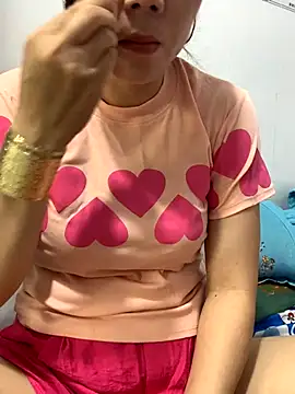 Baby-bigtits online show from October 8, 11:53 pm