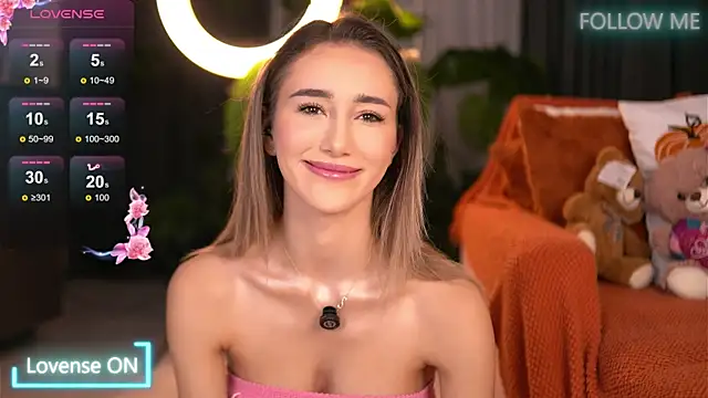 EmilyRaymont online show from November 5, 3:12 am