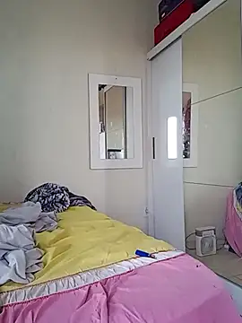 Indiazinhax online show from September 14, 11:19 am