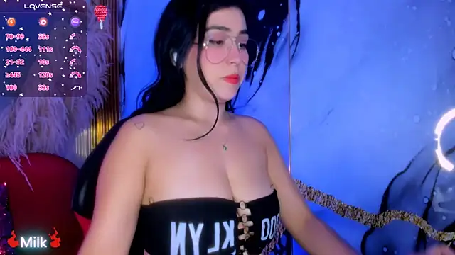 emma  cute   online show from September 11, 11:32 am