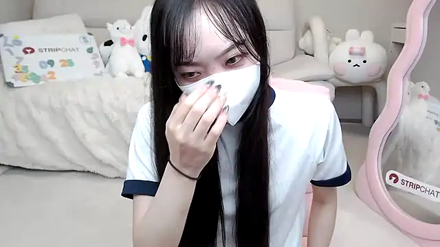 momo room online show from September 28, 6:42 am