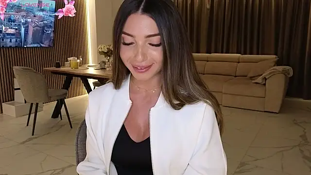 ReyaSophia online show from October 6, 8:35 pm