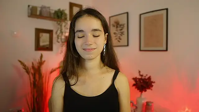 Gia Paige18 online show from September 25, 12:59 pm