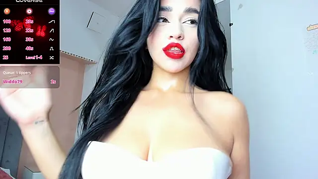 HarleyQueen Robbie online show from April 17, 10:01 pm