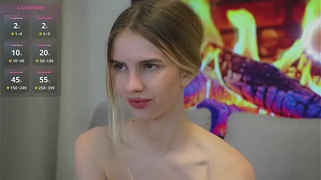 Fluffy-Angel online show from December 4, 5:35 pm