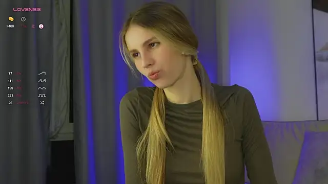 Fluffy-Angel online show from October 27, 5:08 pm