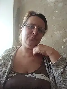 Forest-Lady online show from February 5, 10:40 am