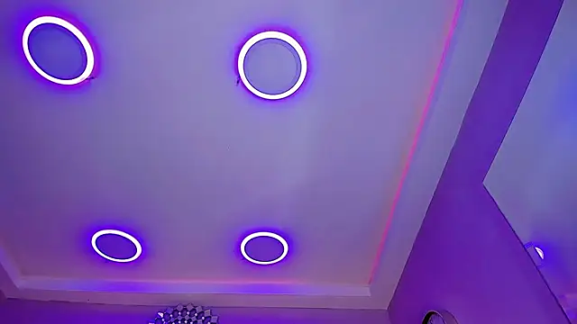 ValeriaAguilar online show from October 16, 9:06 pm