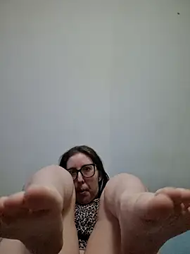 Sarah459 online show from April 16, 9:39 pm