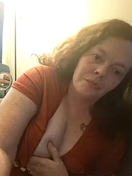 swauvesnap online show from November 14, 10:21 pm