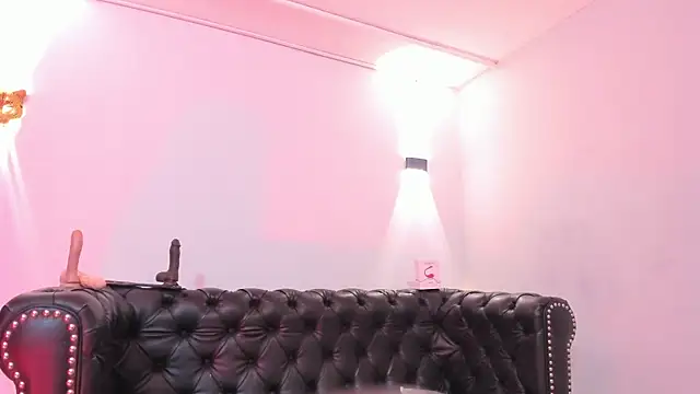 AnastasiaTaylor  online show from February 11, 8:10 pm