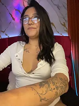 angellique 22 online show from October 1, 5:12 am