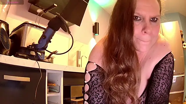 Endrocleia online show from September 29, 9:53 pm