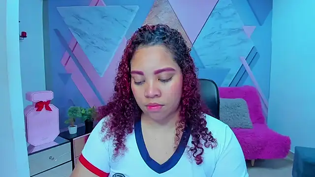 AngelaCoffee online show from November 14, 3:28 am