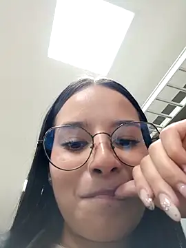  vaness online show from March 3, 11:44 pm