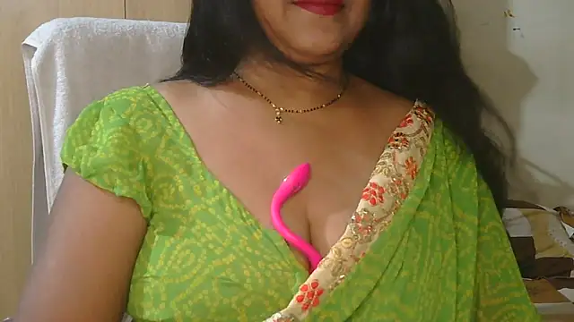 Cute Ruhi99 online show from October 16, 7:00 am