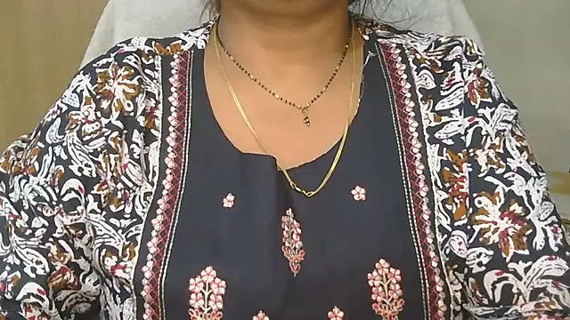 Cute Ruhi99 online show from April 9, 9:37 am