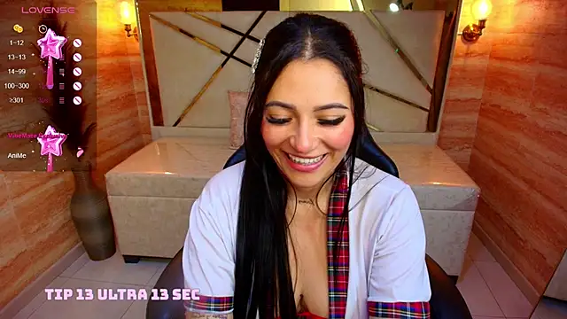 Dakotha v  online show from October 15, 3:53 am