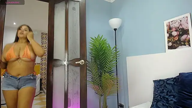 katy ruiz online show from April 21, 7:48 am