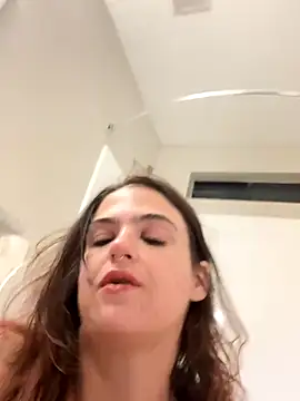 SafeinouterSpace online show from October 19, 2:46 am