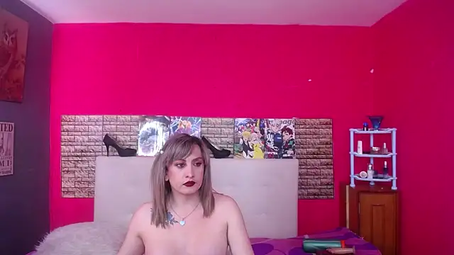 violl3tfoxx online show from October 25, 6:26 pm