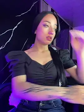 Ady 18 online show from November 25, 11:16 pm