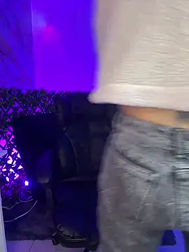 Ady 18 online show from February 18, 9:03 pm