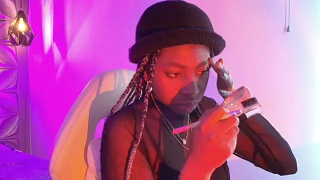 Queen perla  online show from March 3, 12:22 pm