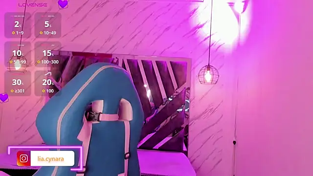 Queen perla  online show from October 7, 12:20 pm