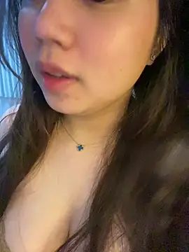 Hotellinh12 online show from February 27, 4:51 pm