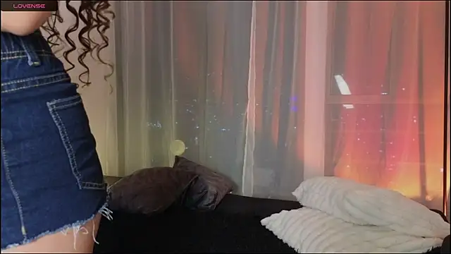 mssjulia online show from April 23, 11:51 pm