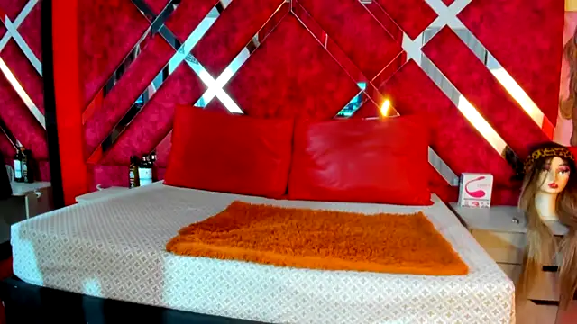 Scarlett Hot5 online show from September 17, 8:18 pm