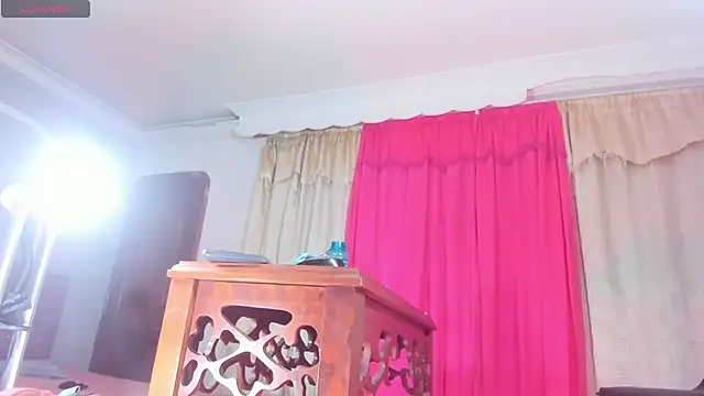 Jimena Grey online show from September 15, 7:27 am