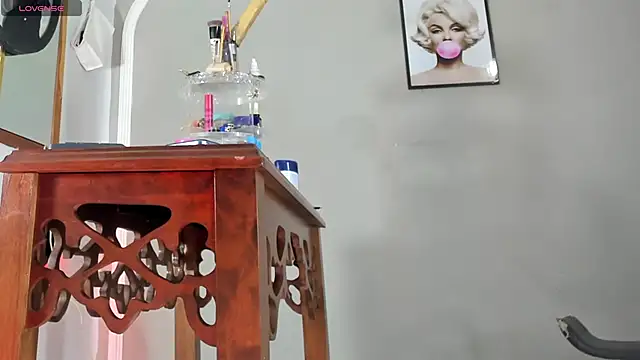 Jimena Grey online show from November 11, 7:38 am