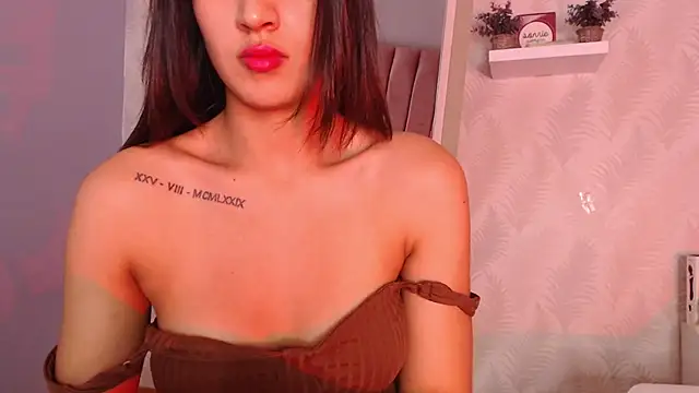 LeenaBrown online show from September 12, 2:02 pm