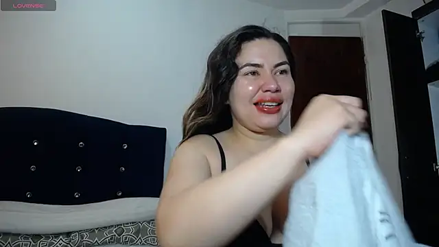 melpark online show from April 14, 1:00 pm