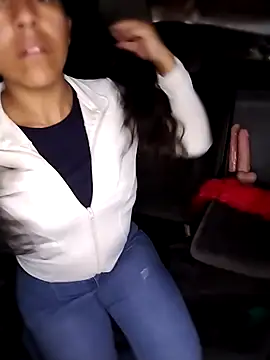 loveHoney02 online show from March 5, 8:37 pm