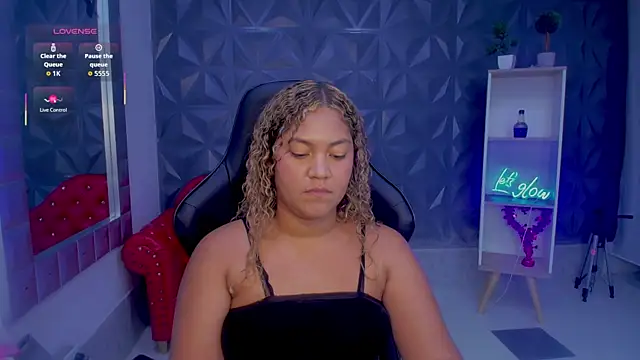 Cristal War online show from January 19, 12:18 am