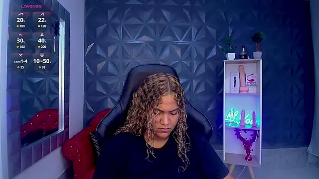 Cristal War online show from January 8, 11:42 pm