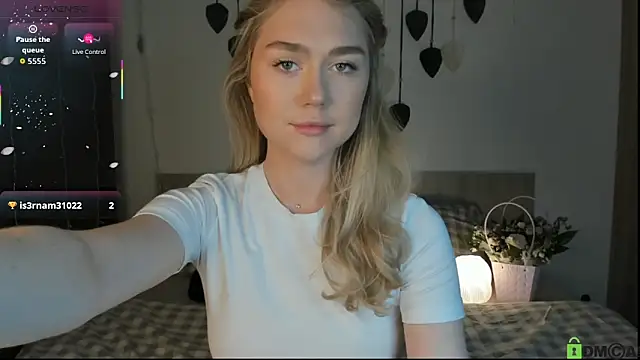 TheVanessaMaes online show from February 24, 11:36 pm