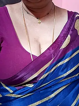 ananya956 online show from March 2, 11:28 am