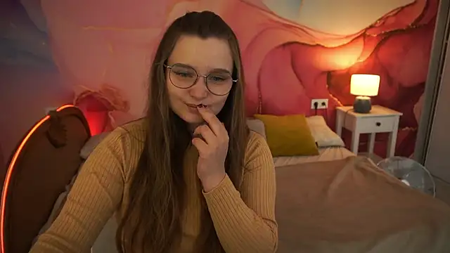 MagicPeachh  online show from September 29, 12:54 pm