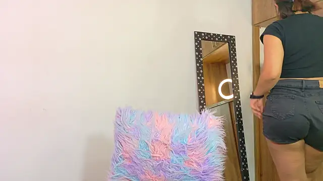 im anna  online show from November 23, 4:08 pm