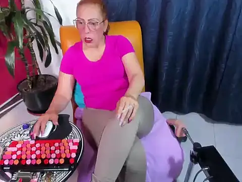 BrendaSex Hot online show from November 6, 9:32 pm