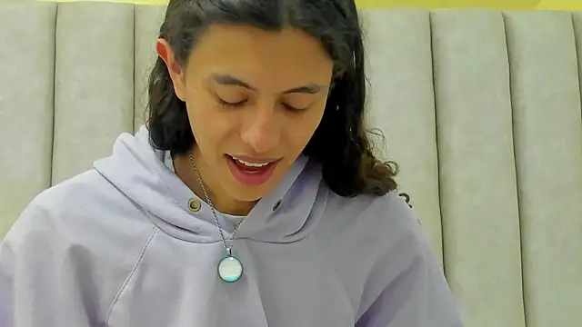 FreyaMoller online show from October 10, 5:29 pm